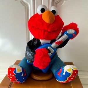 Vtg Sesame Street 1998 Rock N Roll Elmo Plays Guitar, Music, Sings And Shakes